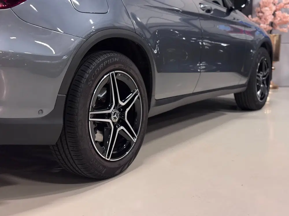 Mercedes-Benz GLC 200 4MATIC AMG uit 2022, foto 15
