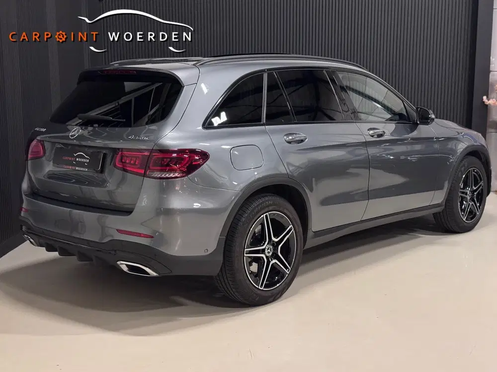 Mercedes-Benz GLC 200 4MATIC AMG uit 2022, foto 2