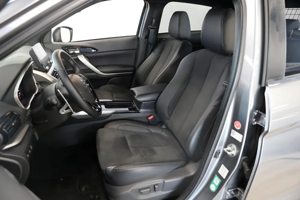 Mitsubishi Eclipse Cross 2.4 PHEV Executive uit 2022, foto 3