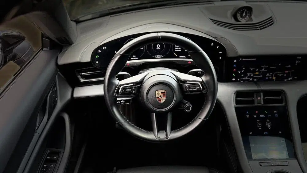 Porsche Taycan 4S overboost uit 2023, foto 8