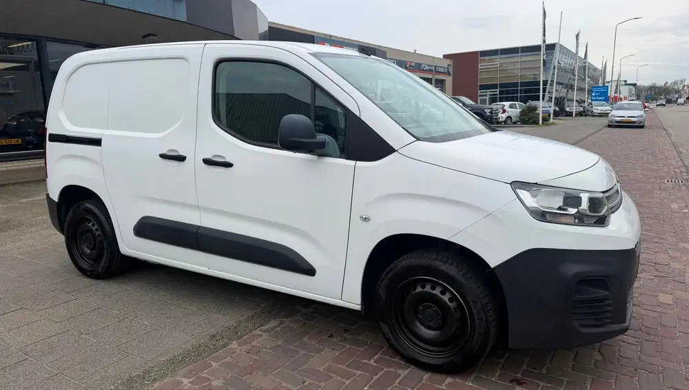 Citroën Berlingo Citroen Berlingo 1.6 BlueHDI Club uit 2019, foto 3