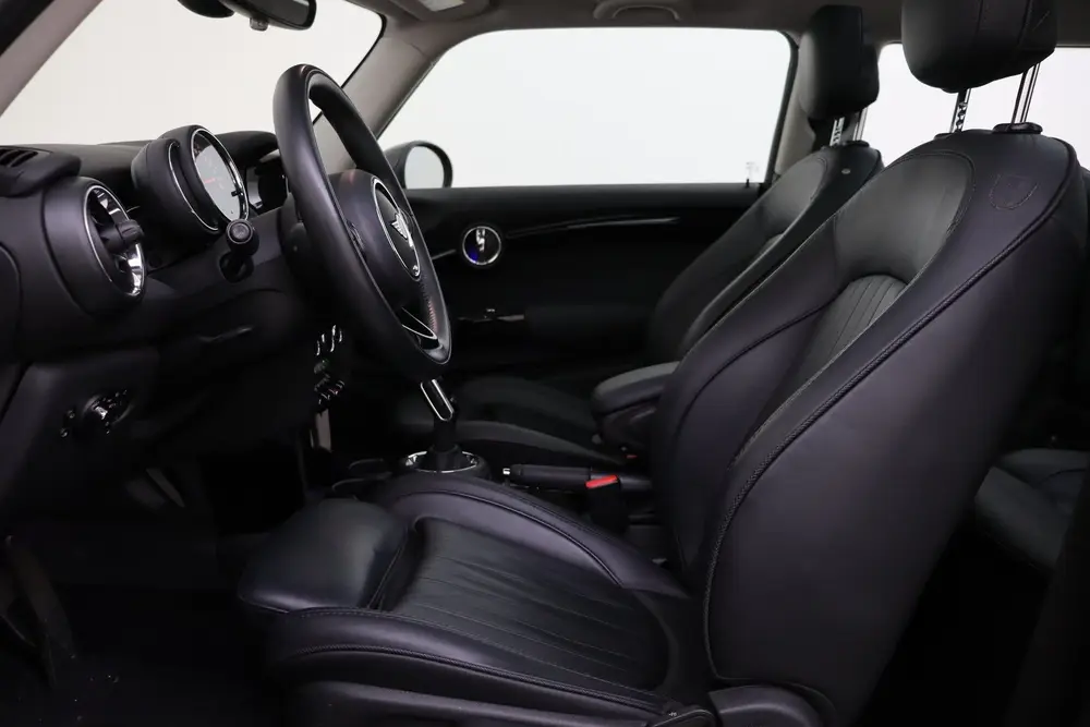 Mini Hatchback Cooper S Chili Automaat / Comfortstoelen / Mu uit 2019, foto 16