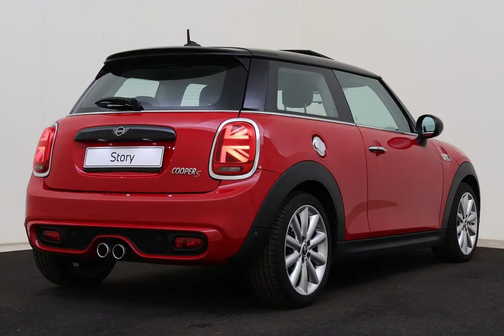 Mini Hatchback Cooper S Chili Automaat / Comfortstoelen / Mu uit 2019, foto 2