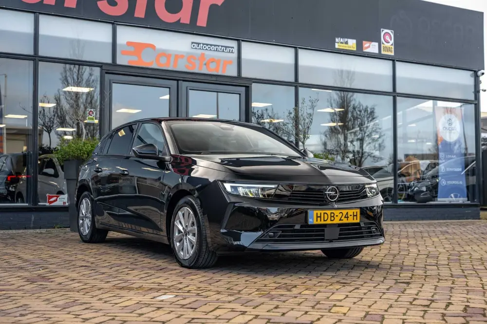 Opel Astra 1.2 Turbo Edition uit 2025, foto 3