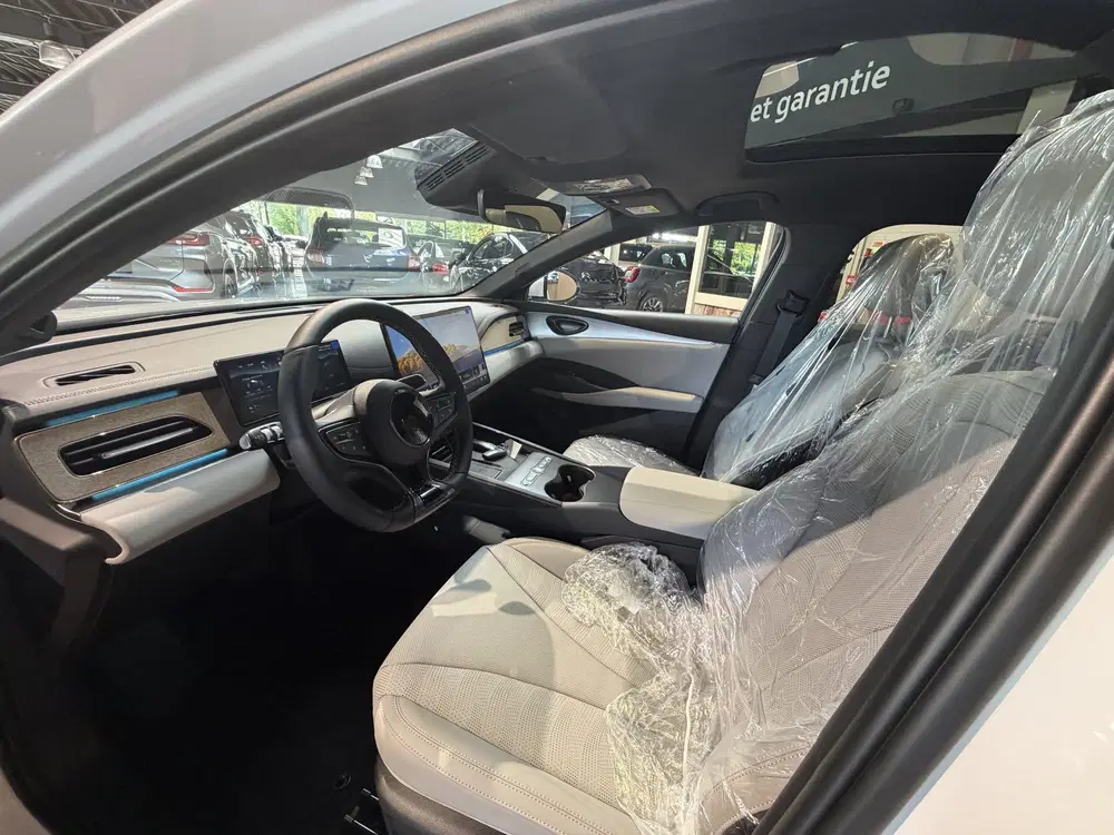 BYD Seal 6 1.5 DM-i COMFORT PHEV uit 2026, foto 15
