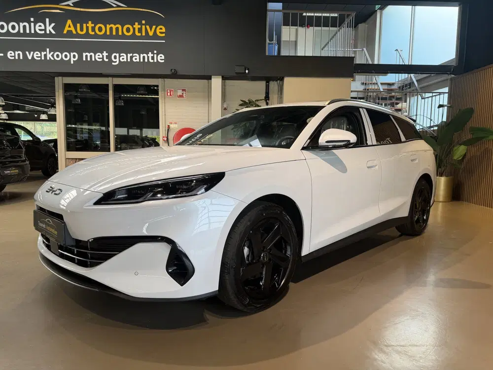 BYD Seal 6 1.5 DM-i PHEV uit 2026, foto 7
