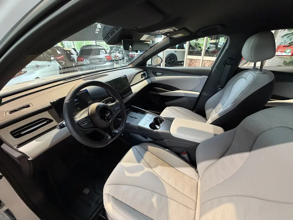 BYD Seal 6 1.5 DM-i PHEV uit 2026, foto 11
