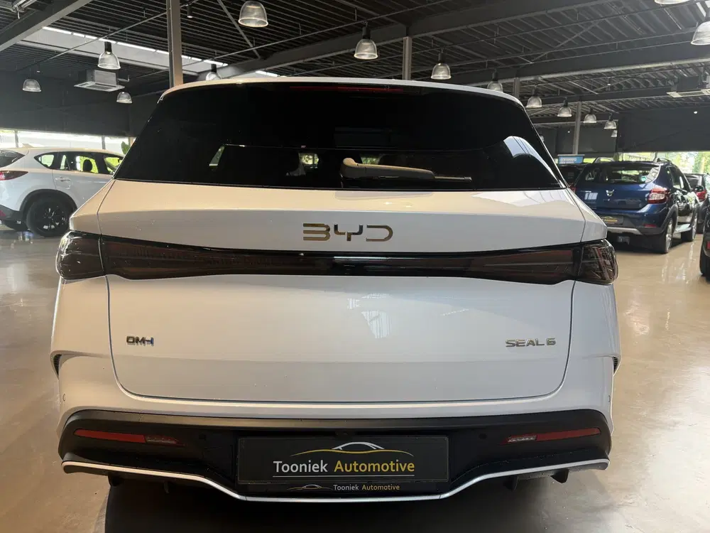 BYD Seal 6 1.5 DM-i COMFORT PHEV uit 2026, foto 4