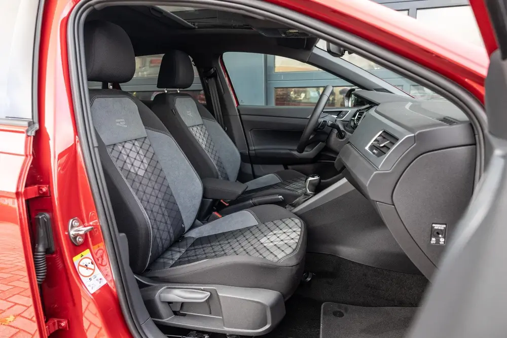 Volkswagen Taigo 1.0 TSI 115pk R-Line Edition | Black Style uit 2026, foto 16