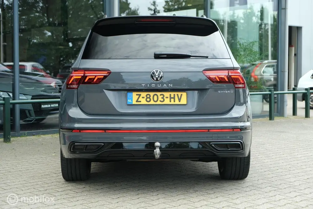 Volkswagen Tiguan 1.4 TSI eHybrid R-Line Business+ | Leder | uit 2022, foto 9
