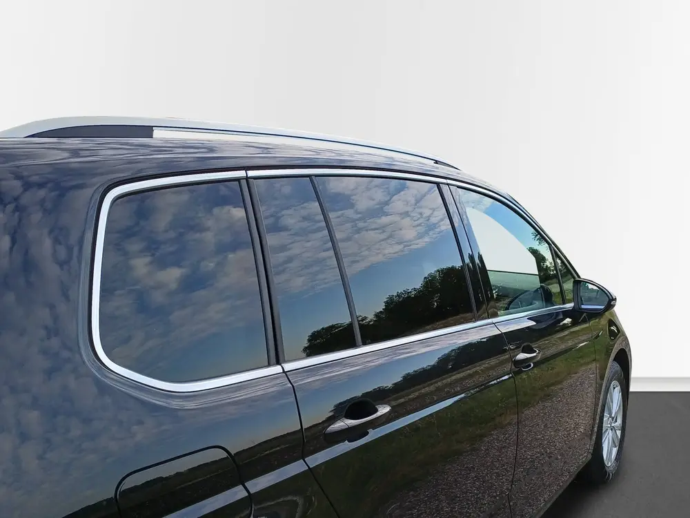 Volkswagen Touran 1.5 TSI Highline / Trekhaak / Panodak / Ca uit 2020, foto 18