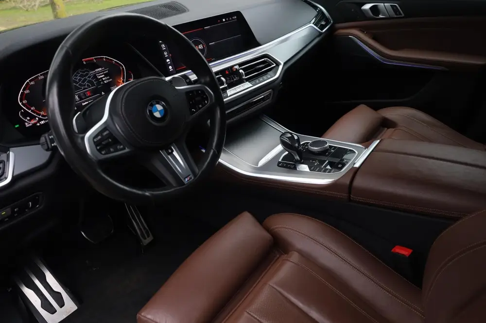 BMW X5 XDrive30d High Executive uit 2019, foto 2
