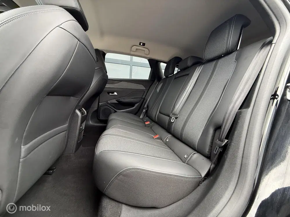 Peugeot 308 1.2 PureTech Allure Pack Camera Trekhk Ada uit 2022, foto 5