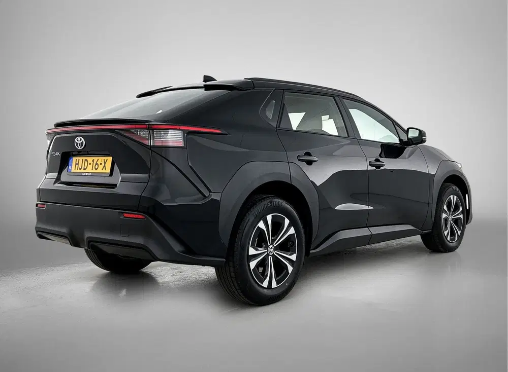 Toyota bZ4X Active 71 kWh uit 2025, foto 2