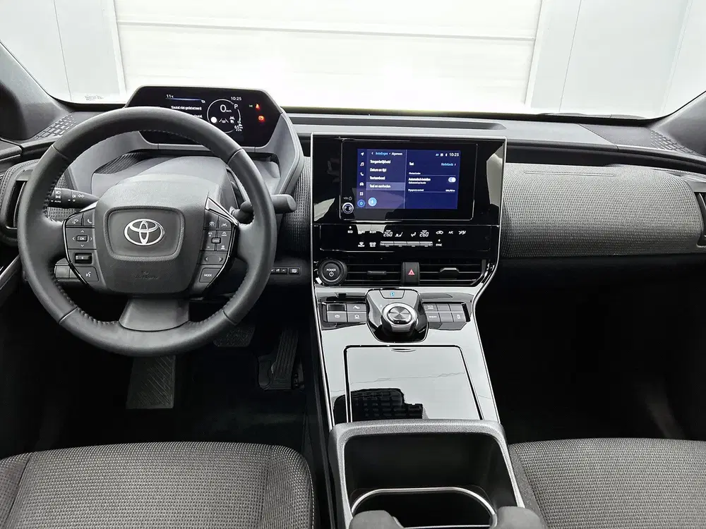 Toyota bZ4X Active 71 kWh uit 2025, foto 4