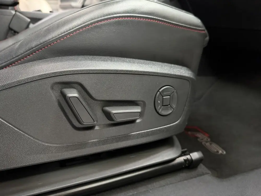Audi RS Q3 Sportback 2.5 TFSI Quattro PANO RS SEAT TR uit 2019, foto 16