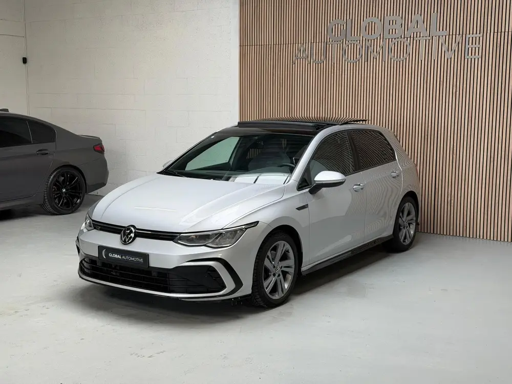 Volkswagen Golf 1.5 TSI 150PK R LINE - PANORAMADAK - STUURVE uit 2021, foto 8