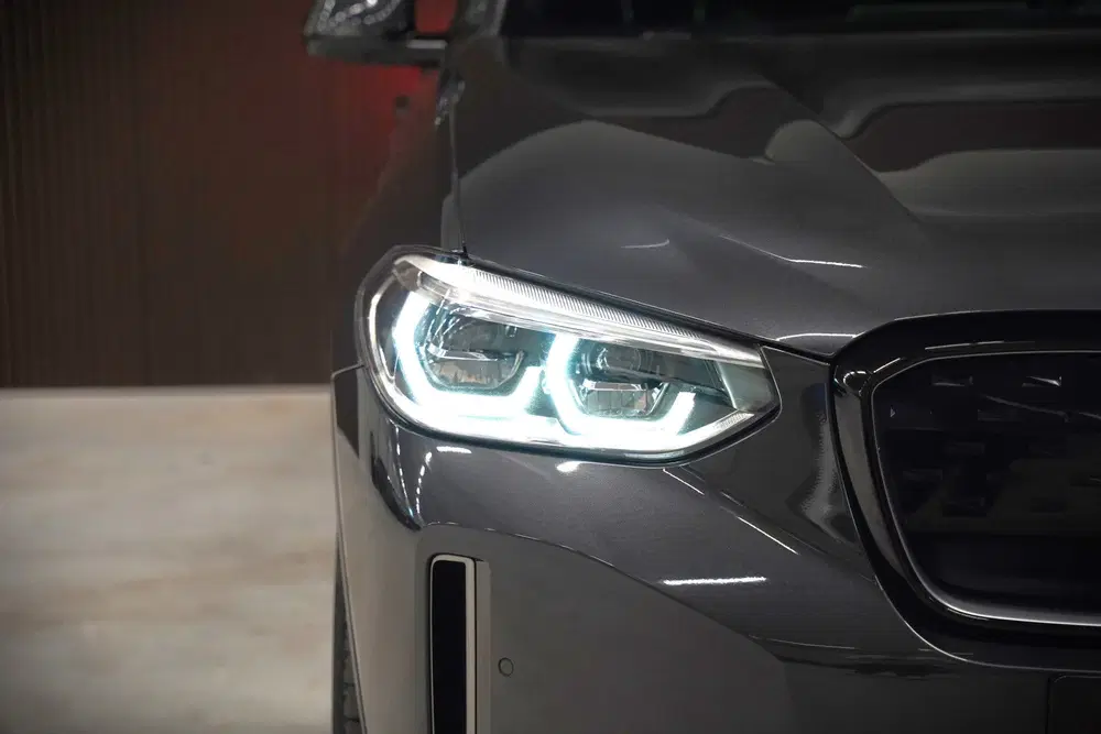 BMW iX3 High Executive 80 kWh uit 2021, foto 13