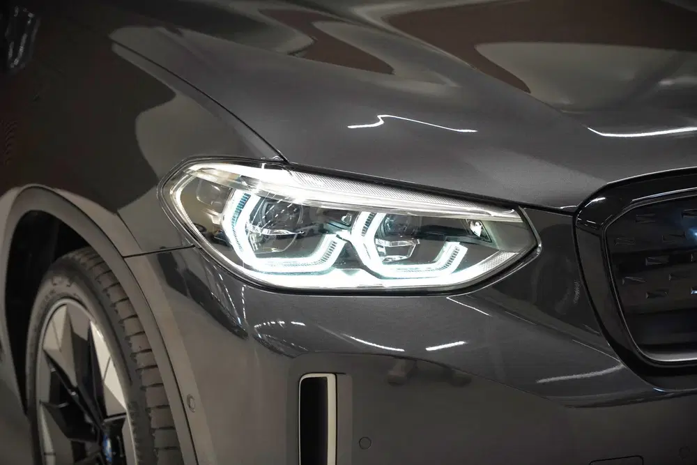 BMW iX3 High Executive 80 kWh uit 2021, foto 14