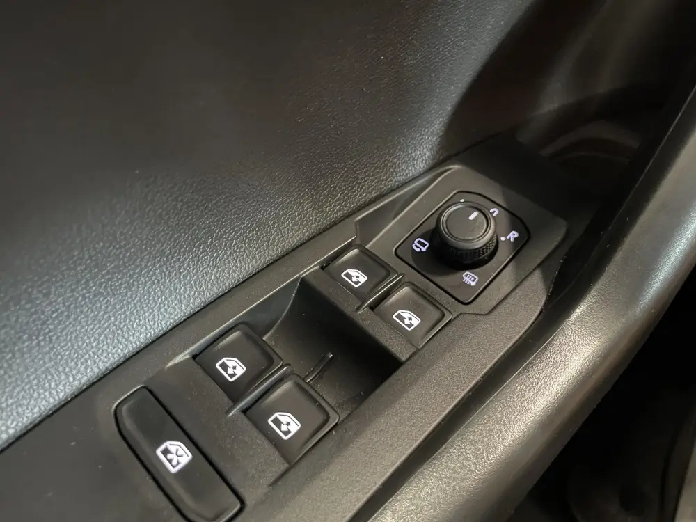 Volkswagen Polo 1.0 TSI Life Navigatie App Connect / Android uit 2022, foto 12