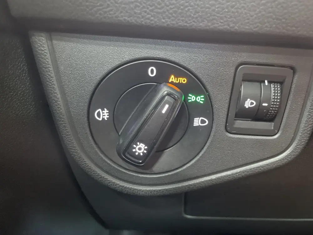Volkswagen Polo 1.0 TSI Life Navigatie App Connect / Android uit 2022, foto 13