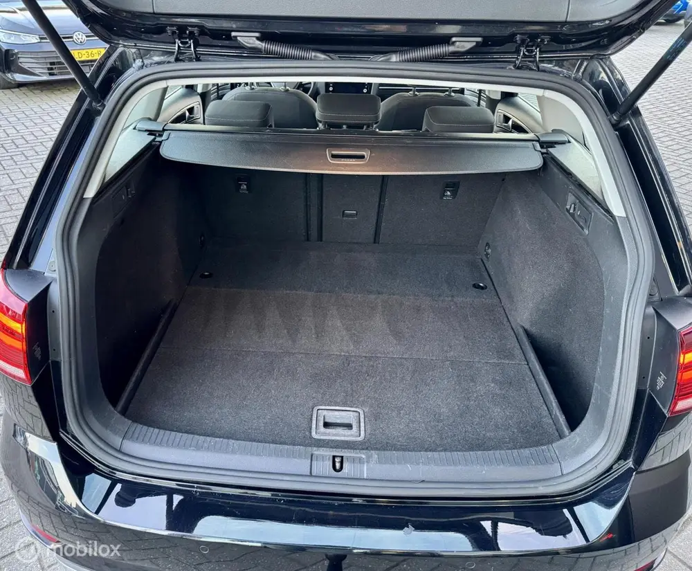 Volkswagen Golf 1.5 TSI Highline uit 2019, foto 9