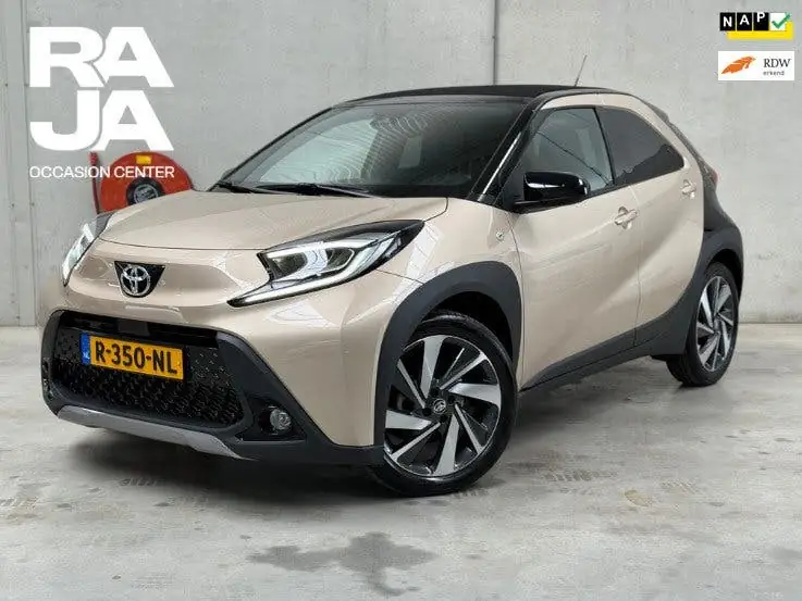 Toyota Aygo X 1.0 VVT-i MT 1e eig JBL Navi Camera Nieuwstaat uit 2022