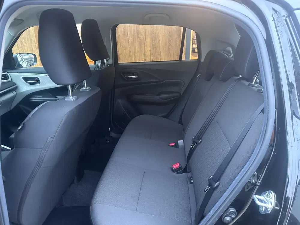 Suzuki Swift 1.2 Style ACC l keyless l camera l stoelve uit 2025, foto 5
