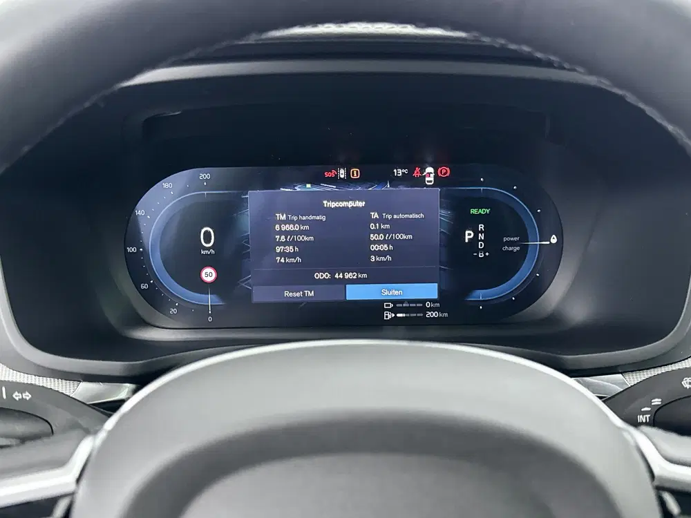 Volvo V60 T6 Recharge Ultra Dark uit 2025, foto 15