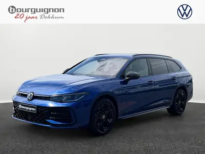 Volkswagen Passat Variant 1.5 eHybrid R-Line | Pano | Trekha uit 2025