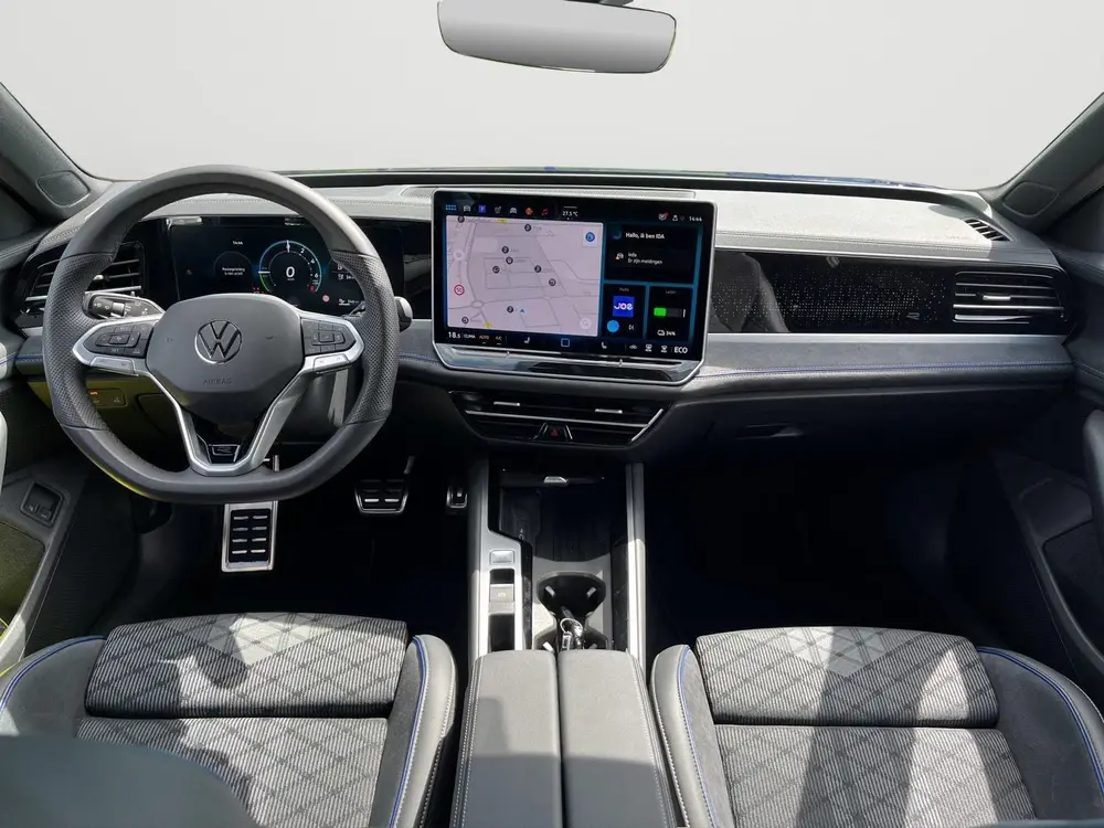 Volkswagen Passat Variant 1.5 eHybrid R-Line | Pano | Trekha uit 2025, foto 4
