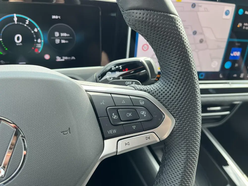 Volkswagen Passat Variant 1.5 eHybrid R-Line | Pano | Trekha uit 2025, foto 8