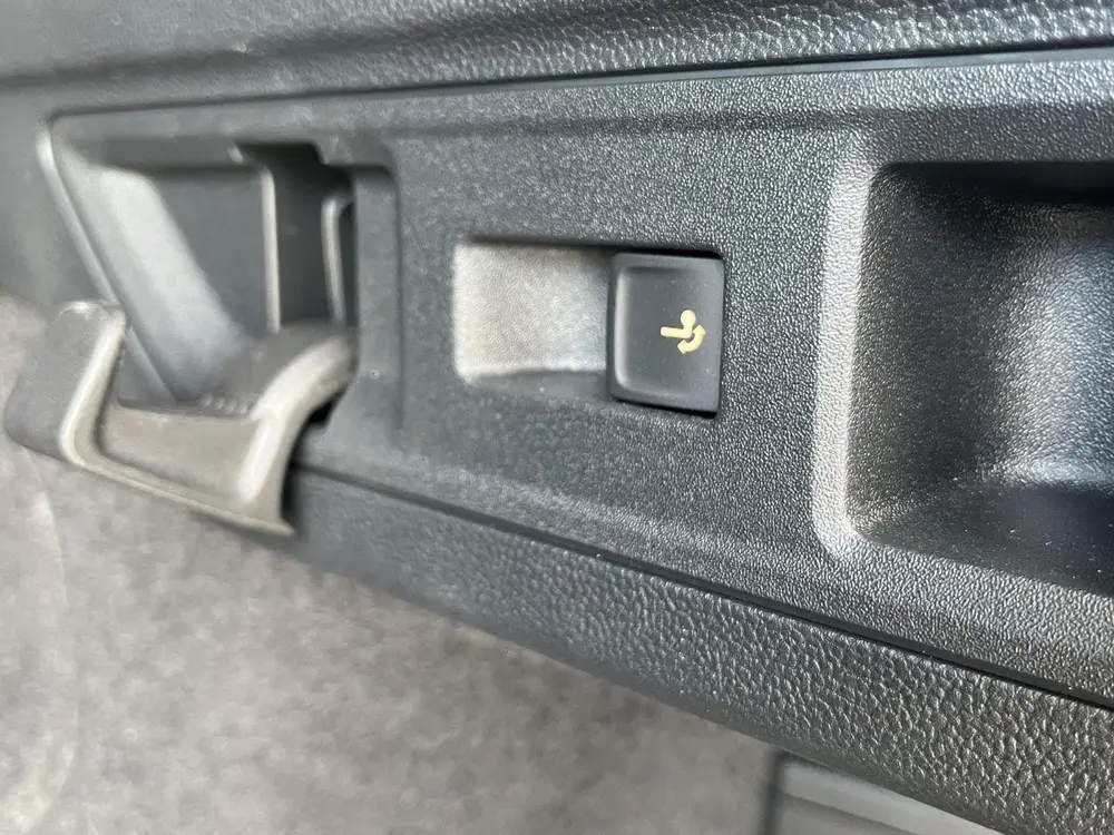 Volkswagen Passat Variant 1.5 eHybrid R-Line | Pano | Trekha uit 2025, foto 9