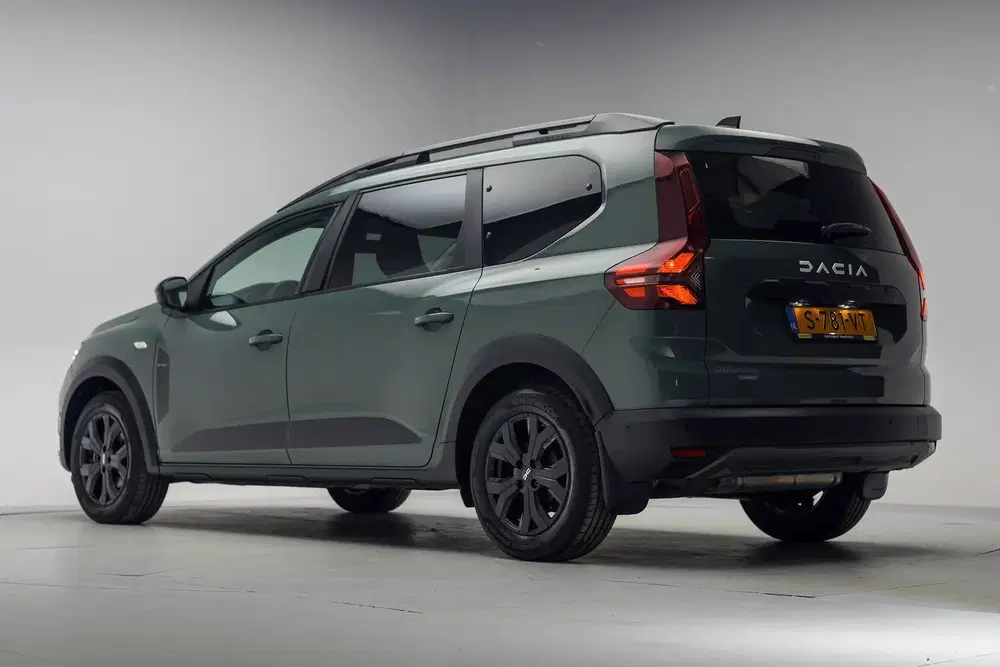 Dacia Jogger 1.6 Hybrid 140 Extreme 7p Aut.[Clima uit 2023, foto 3