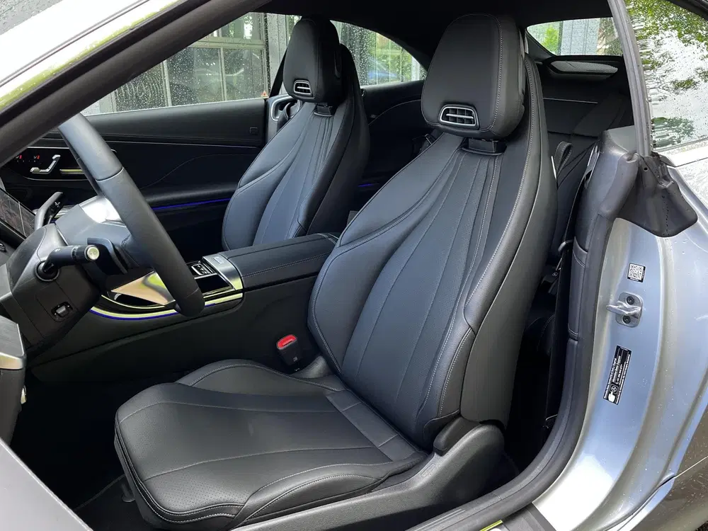 Mercedes-Benz CLE 180 Luxury Line uit 2025, foto 16