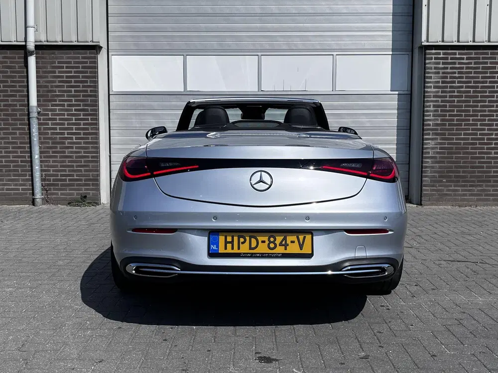 Mercedes-Benz CLE 180 Luxury Line uit 2025, foto 9
