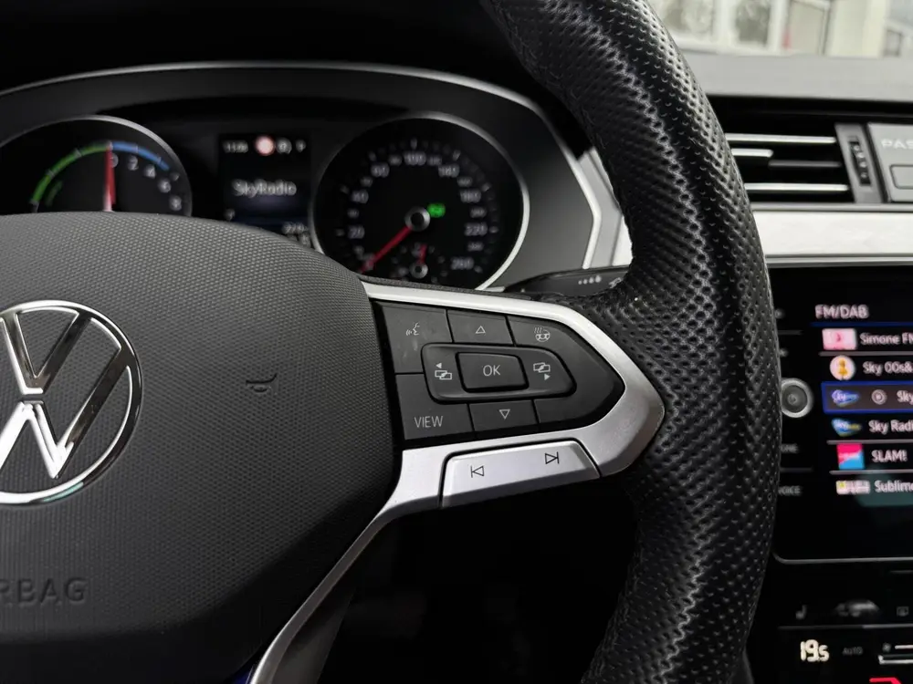 Volkswagen Passat Variant 1.4 TSI PHEV GTE Business | Head-U uit 2021, foto 13