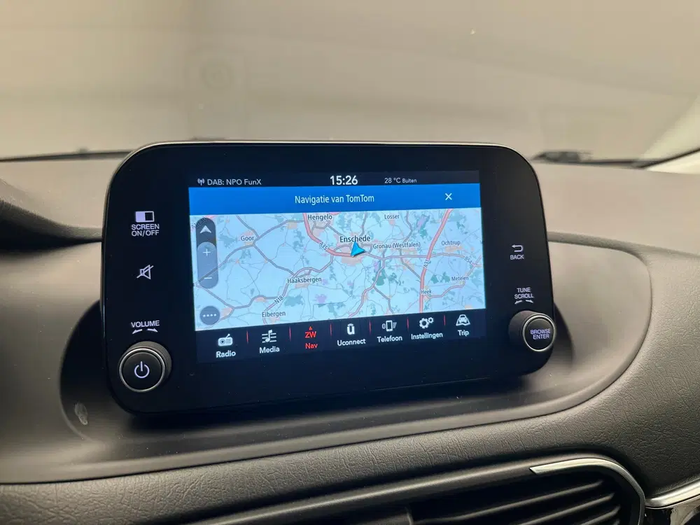 Fiat Tipo 1.0 Cross uit 2023, foto 6