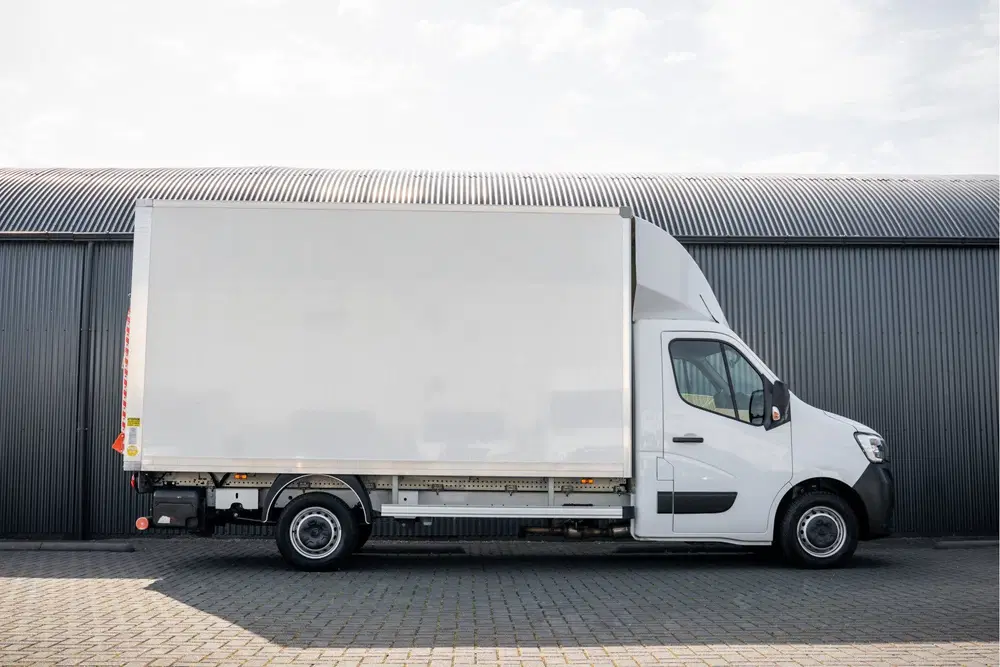 Renault Master *2.3dCi uit 2024, foto 6