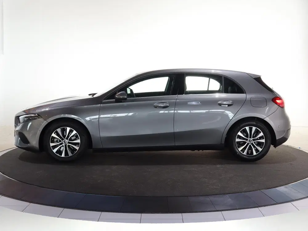 Mercedes-Benz A-Klasse 180 Star Edition uit 2025, foto 5