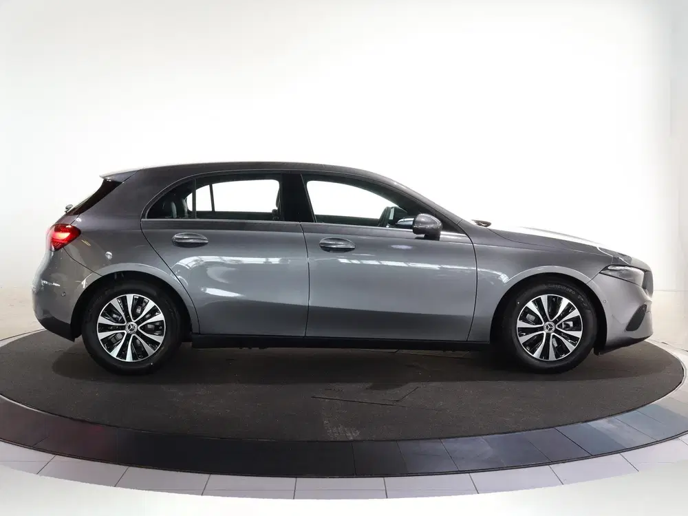 Mercedes-Benz A-Klasse 180 Star Edition uit 2025, foto 6