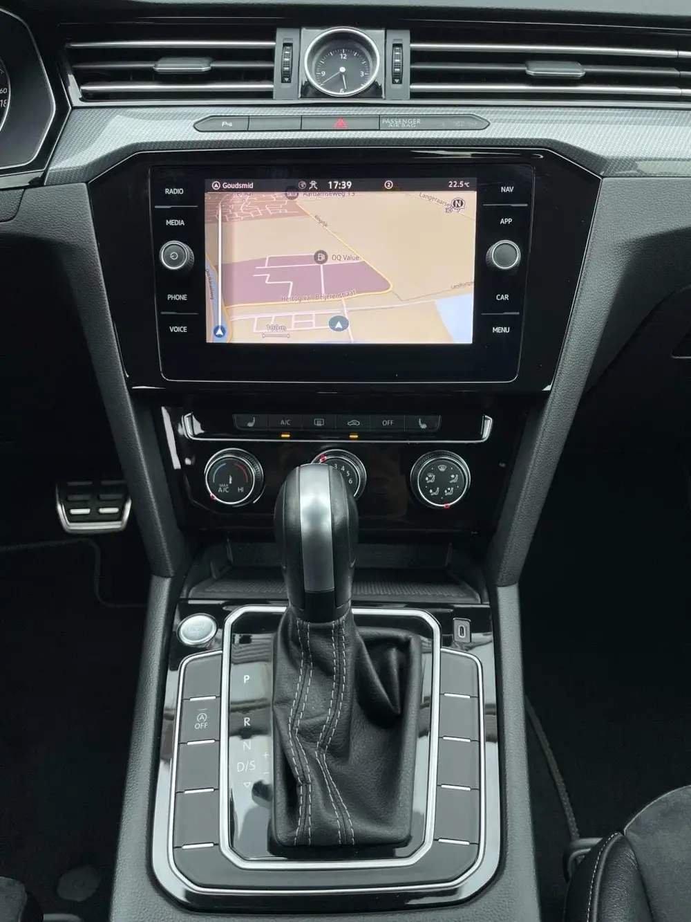 Volkswagen Arteon 2.0 TSI R-Line! Dealer Onderhouden! uit 2020, foto 12