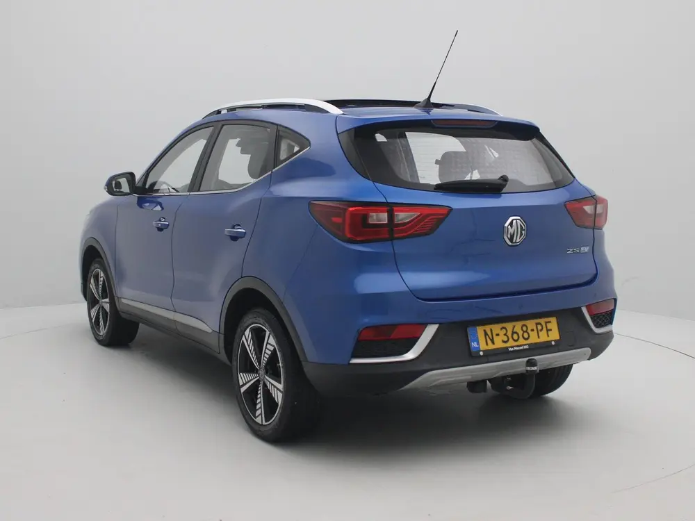 MG ZS EV Luxury 45 kWh | Apple Carplay/Android Auto | Panora uit 2021, foto 2