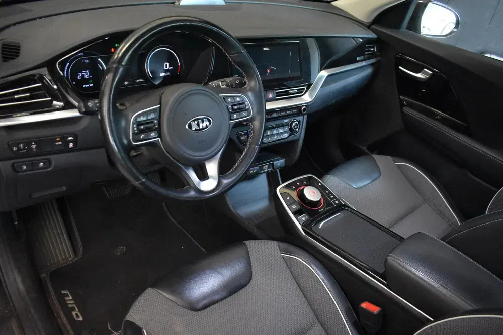 Kia Niro DynamicPlusLine 64 kWh uit 2021, foto 8
