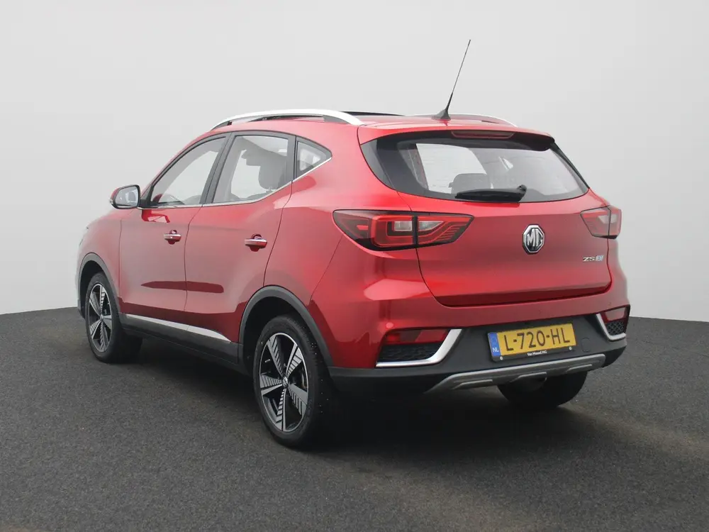 MG ZS EV Luxury 45 kWh | Apple Carplay/Android Auto | Panora uit 2021, foto 2