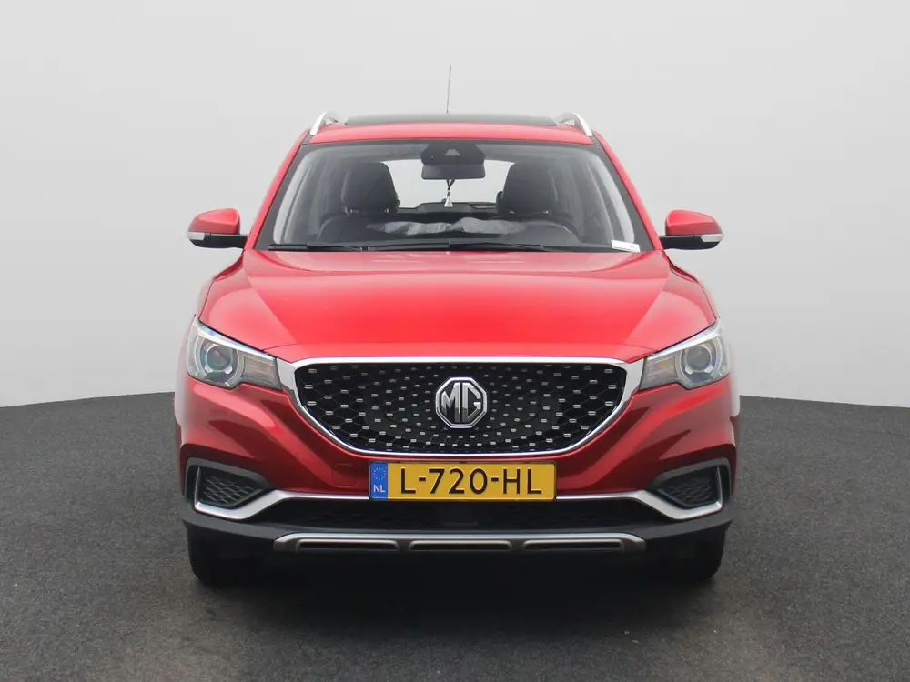 MG ZS EV Luxury 45 kWh | Apple Carplay/Android Auto | Panora uit 2021, foto 3