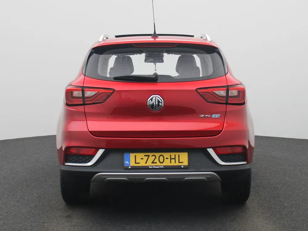 MG ZS EV Luxury 45 kWh | Apple Carplay/Android Auto | Panora uit 2021, foto 5