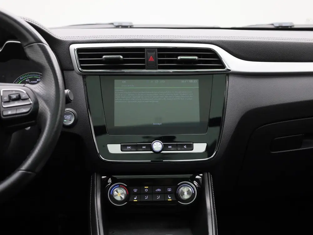 MG ZS EV Luxury 45 kWh | Apple Carplay/Android Auto | Panora uit 2021, foto 9