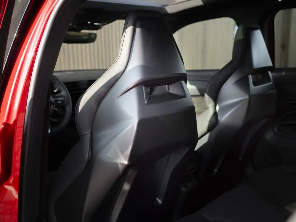 Alfa Romeo Junior Elettrica Veloce 54 kWh uit 2025, foto 9