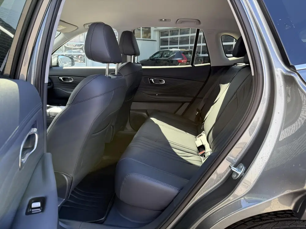 Geely Starray EM-i 1.5 Pro uit 2026, foto 12